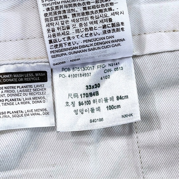 Levi’s Men’s 513 Slim Straight Camo Khaki Pants - Picture 11 of 15